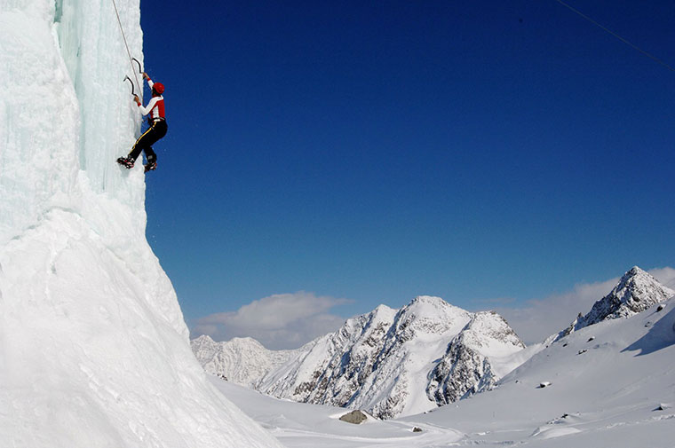 Dolina Stubai Eisklettern - wspinaczka lodowa