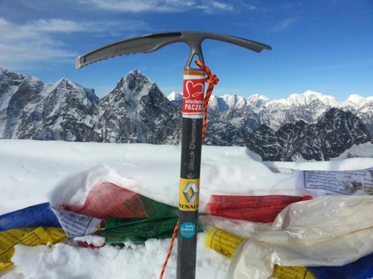 Pomysłodawca „Everest 60 lat Expedition” zdobył szczyt aklimatyzacyjny