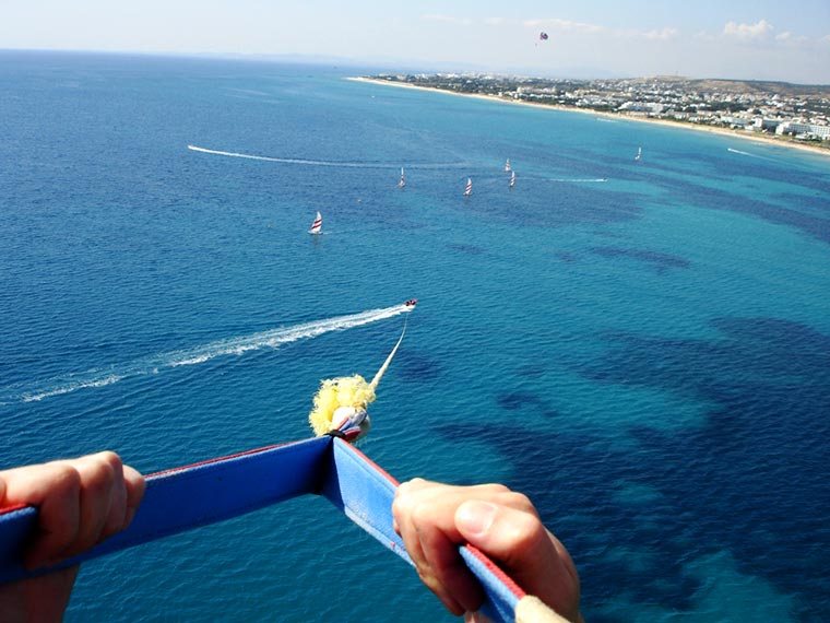 Parasailing, Nabul, Tunezja