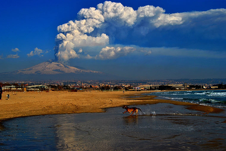 Wulkan Etna, Włochy